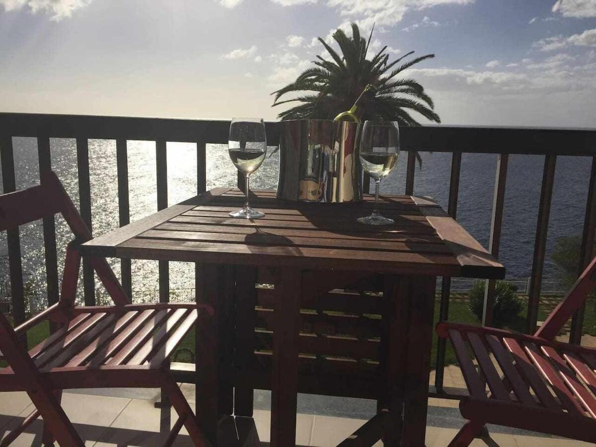 Cliff View III - Sea View + Pool + Wifi Lejlighed Funchal  Eksteriør billede